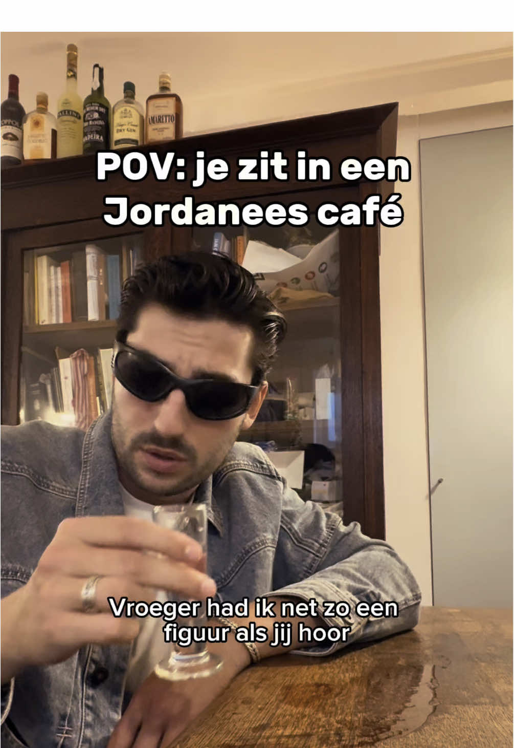 Op een maandagmiddag #kroeg #amsterdam #cafe #jordaan #sketch #humor 