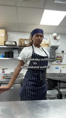 You got me there. 🫱🏽‍🫲🏼  #chef #cheflife #dayinthelife #food #restaurant #restaurantlife #pastrycheflife #pastrychef #femalechef #minivlog #kitchen #blog #vloglife #culinary #food #viral #explore #desserts #dessertchef 