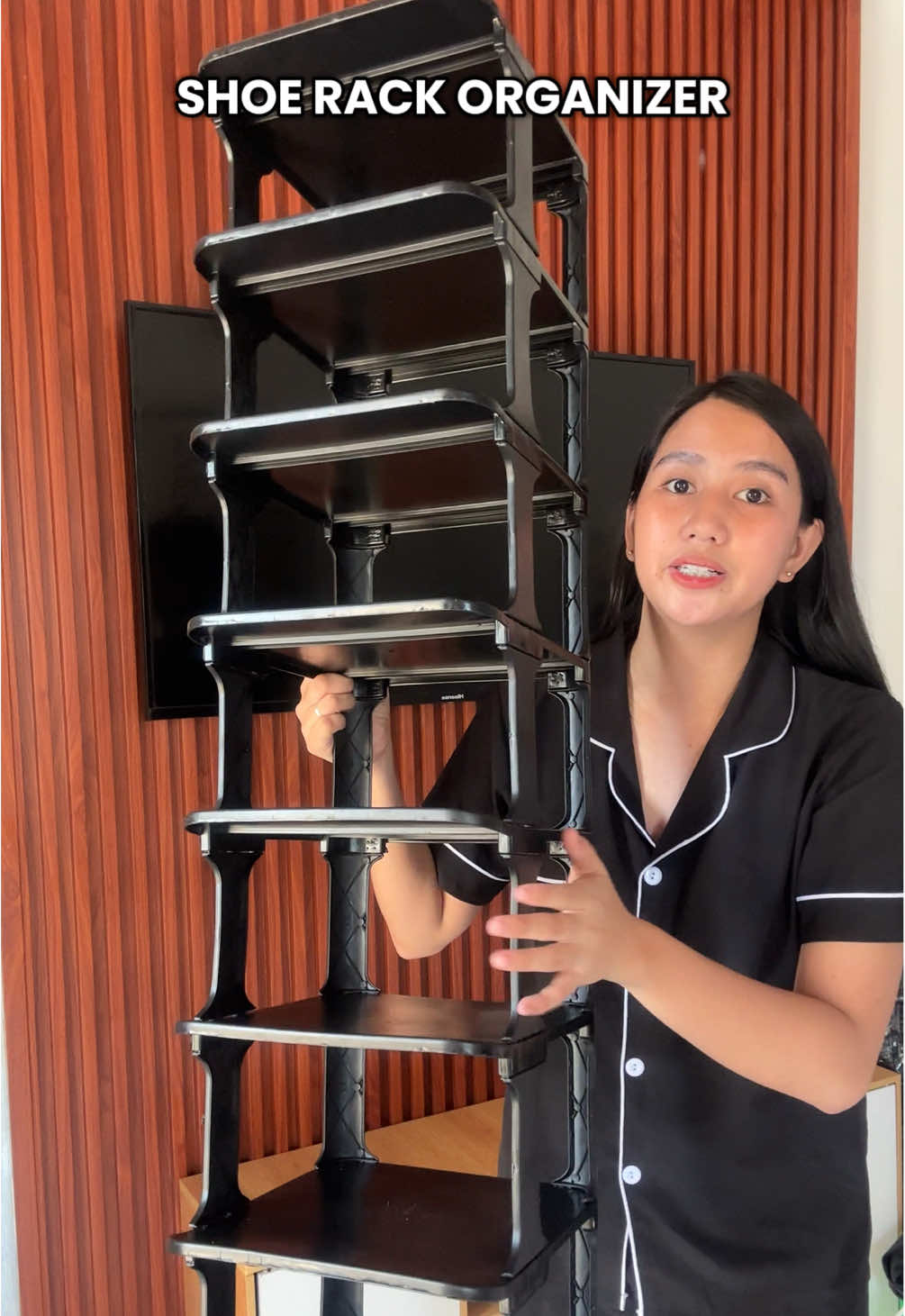 finally hindi na pakalat kalat mga tsinelas at sapatos namin dahil meron na kami netong shoe rack organizer! #shoerackorganizer #shoerack #shoeorganizer #shoestorage 