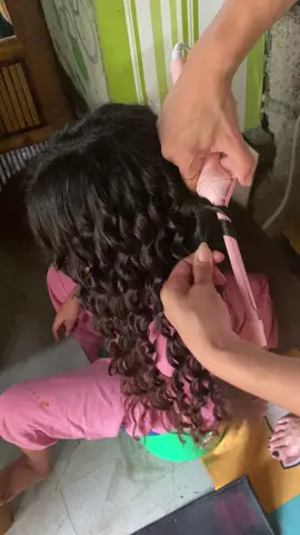 Retro curly hair