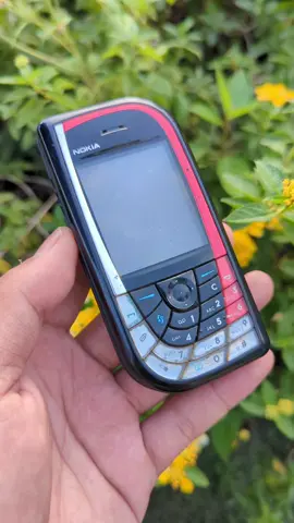 nokia 7610 😀 NOTE :  1.Tidak ada garansi sinyal operator Kecuali kartu provider yang disebutkan saja ,  karena beda lokasi beda juga provider kartu yang bisa dipakai 2 . no complain dan no retur tanpa video unboxing karena barang sudah di cek ulang sebelum dikirim 3 . membeli berarti setuju dengan diskripsi di atas  #hpjadul  #oldphone  #hpjadulmalang  #oldphonemalang  #hpjadulbatu  #hpjadulindonesia  #oldphoneindonesia  #ponseljadul  #hplawas  #hpantik  #hpunik  #hpkuno  #hplangka  #hptua  #hpbekas  #hpsecond  #rareitem  #vintagephone  #jualhpjadul  #hpjadulmurah  #jualbelihpjadul #nokia #nokia7610 