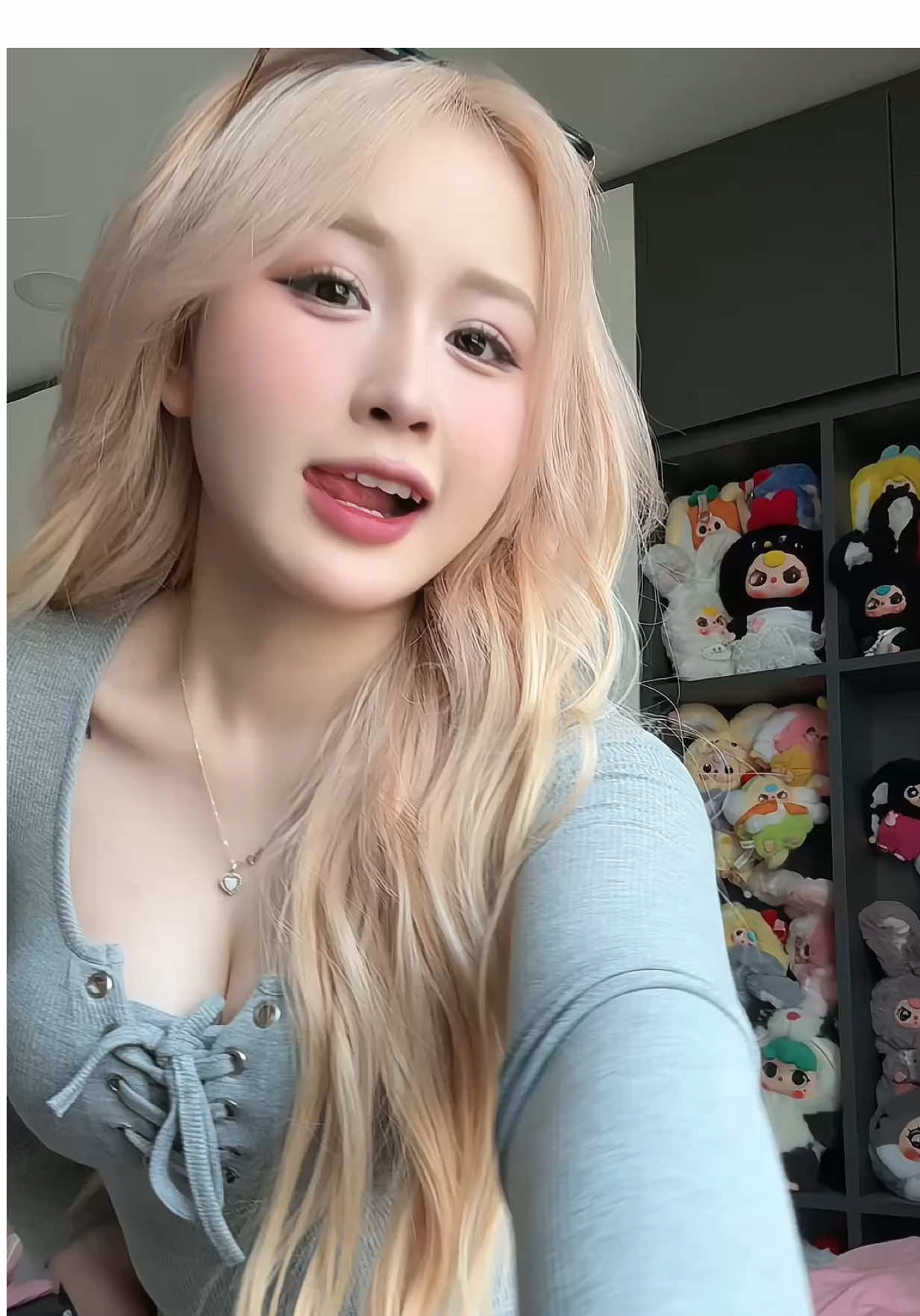 Nhảy để quên đi sự mất nick😇