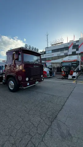#scania #misanoworldcircuit #truckfashion #raduno #truckfashionshow #v8power 