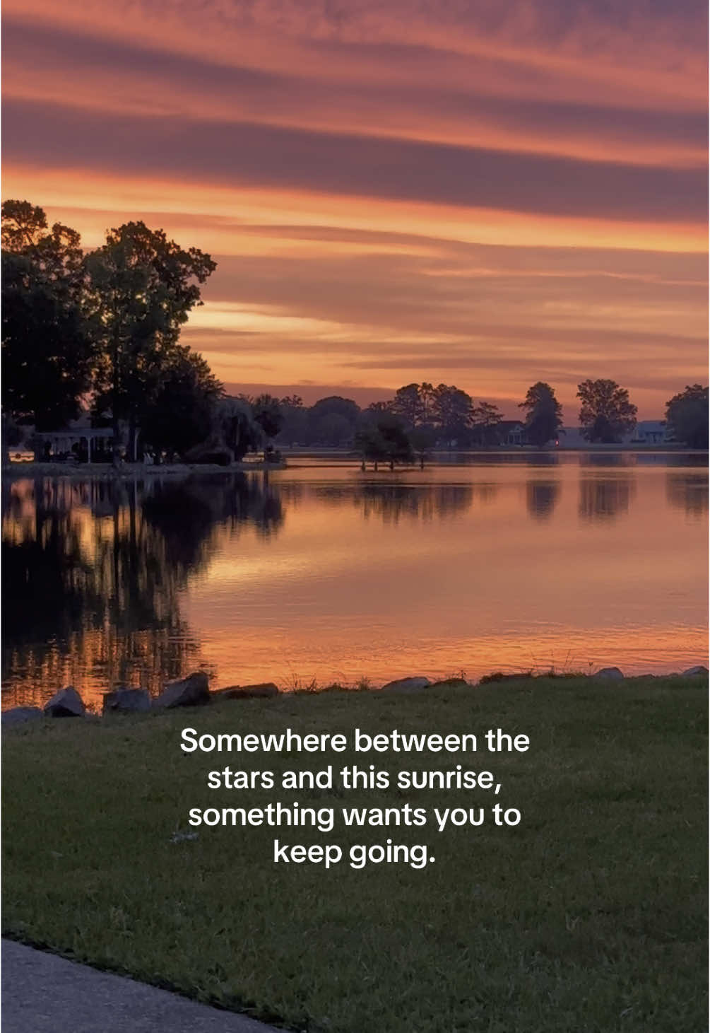 #sunrise #pinksunrise #keepgoing #maymentalhealthmonth 
