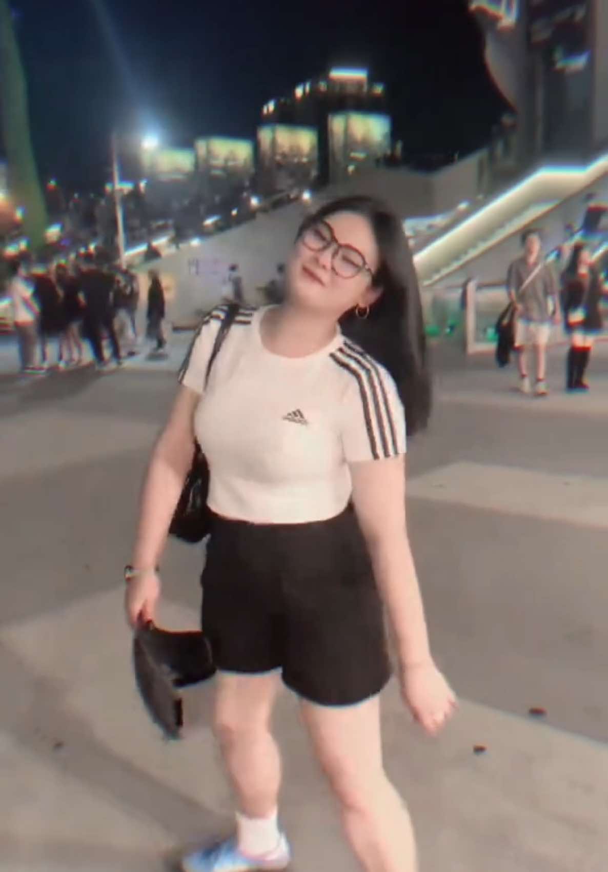 Serem bgt yak omongan orang sipaling sempurna😂 #fyp #xybca #taiwanlife🇹🇼 