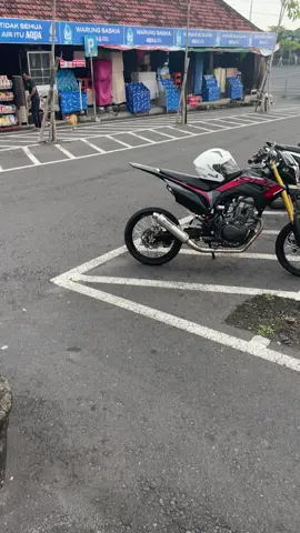 siyix nyini misiih#surexstyle #crf150l #surexgank 