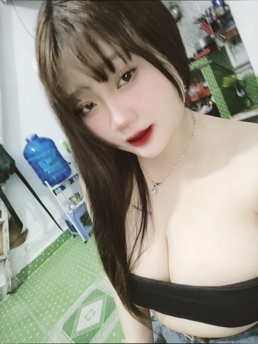 😋