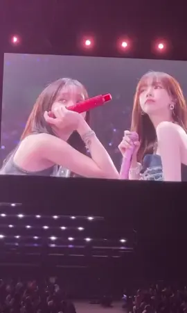 the way jm smiles when she looks at mj🧎‍♀️🤧🫠 #winrina #jiminjeong #fyp 