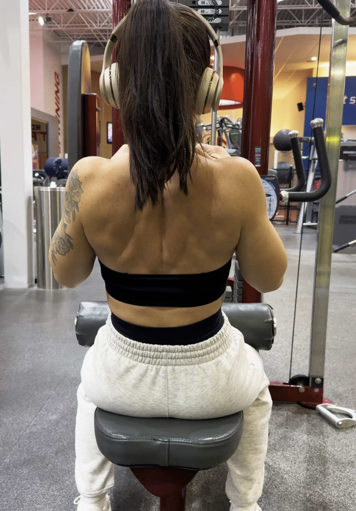 Ughhh a good back 🥰