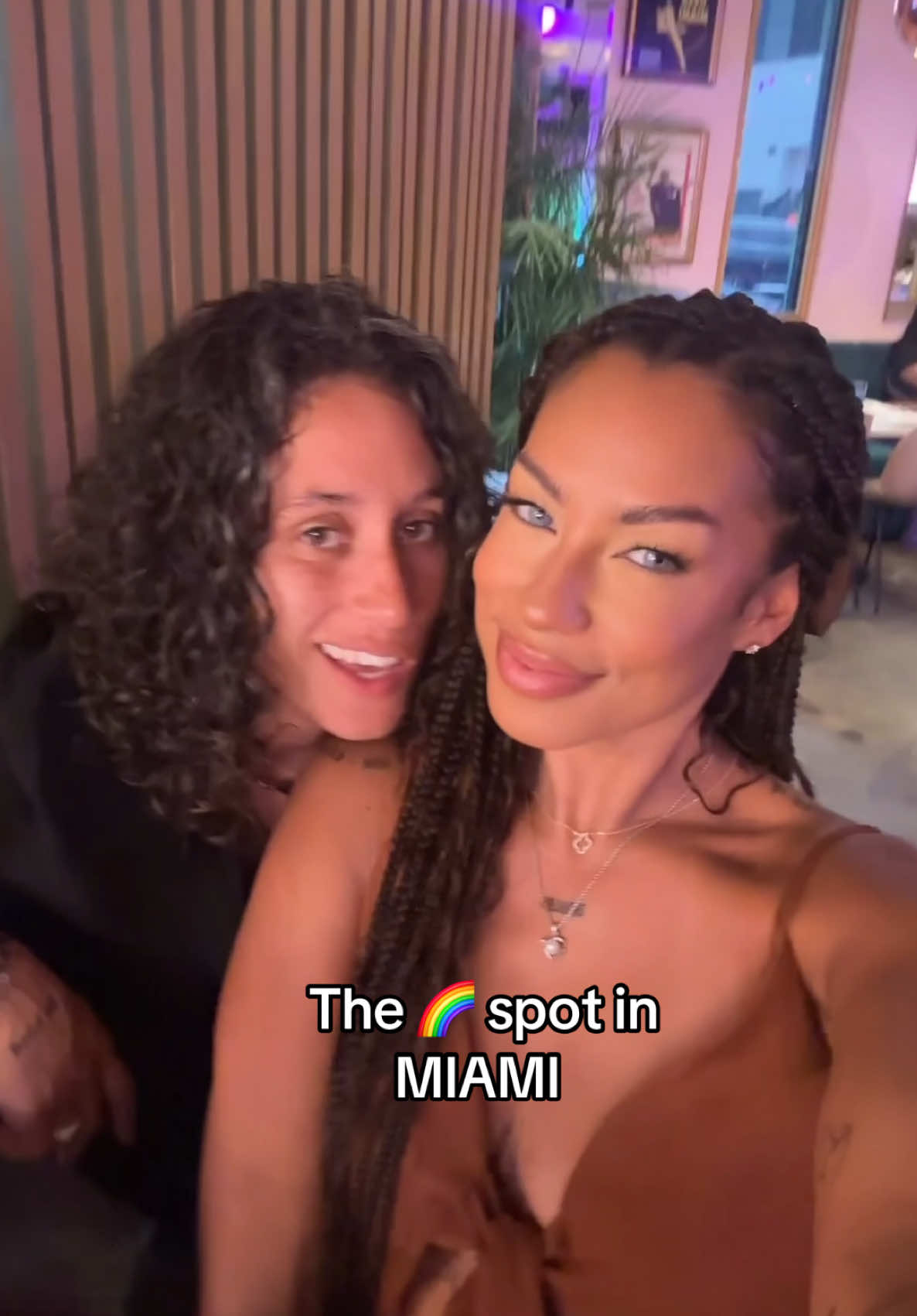 @R House Wynwood is the hot spot! #miami #Foodie #fyp #queer 