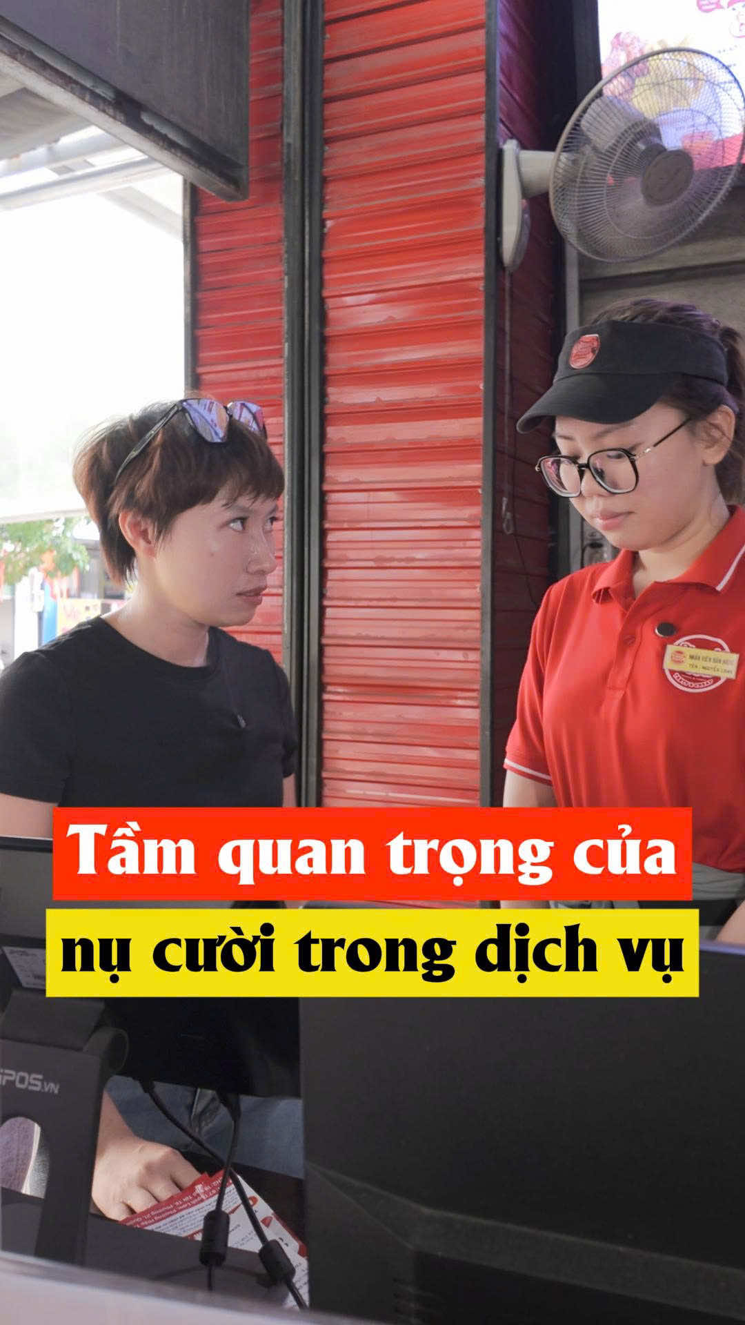 Đã làm dịch vụ thì xác định không được buồn trước mặt khách #streetfood #trending #nhuongquyen #thaotocngan 