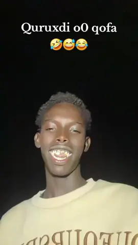 Ibrahim baa la iriaahdayaa waa iga waashay wlhi🤣