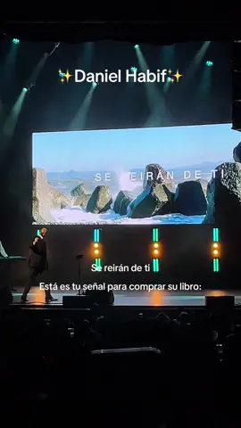 Si estás buscando un libro que no solo te inspire, sino que te empuje a reconstruirte desde dentro… Inquebrantables es para ti. Escrito con el alma abierta y el corazón en llamas, Daniel Habif te lleva por un viaje de reflexión, confrontación y, sobre todo, despertar. Este no es un libro que lees y dejas en una repisa. Es un libro que se queda contigo. Que te mira de frente cuando intentas rendirte, y te susurra: “Tú no naciste para romperte. Naciste para levantarte, brillar y transformar.” 💬 “Lo que hace falta, ya viene. Lo que no hace falta, ya se fue.” Esa es solo una de las verdades que te atraviesan al leerlo. Inquebrantables es un regalo para tu alma si estás en un momento de transición, de sanación o de expansión. Te recuerda que todo lo que has vivido no ha sido en vano. Que cada cicatriz tiene un propósito. Y que el poder de tu transformación… ya está en ti.  #Inq#Inquebrantablesn#DanielHabifb#LibrosQueSanens#DesarrolloPersonaln#SanarEsPodert#Autoconocimientot#MotivaciónDiariaP#FYPr#ParaTic#LecturaQueTransformap#EmpiezaContigob#LibrosDeCrecimientok#TikTokMotivacionaln#MentePoderosab#LibrosRecomendadoss#DespiertaN#TuNuevaVersióni#FuiYVolvíDistintaa#FrasesQueSananmaFuerte