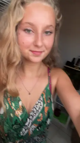 Oe je la connais #vie #sch #vue @📖 ℒℴ𝓊𝒾𝓈ℯ 🍂 @Elisaa 