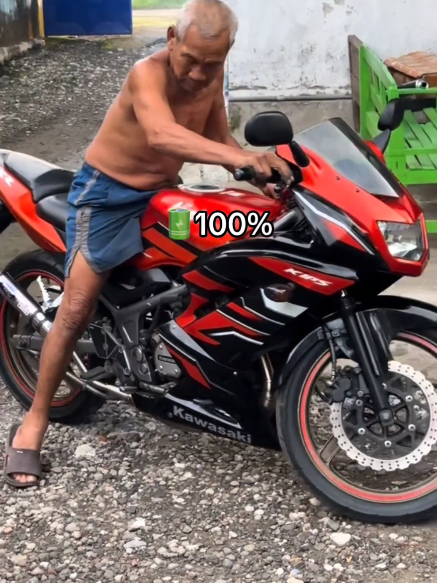 bar payu langsung di testting Karo Abah Mahmud😅 @arissetyo82 #sepuh2tak #2stroke #ninjarrnew #fyp #viraltiktok #kediri24jam 