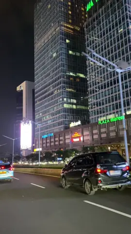 Happy Satnight Jakarta😍🌃🇮🇩  . . . . . . . #happysatnight #jakarta #views #vibes #city #trending #viral #viraltiktok #viralindonesia #fypage #fyp