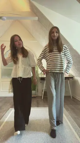 #over14tiktok⚠️⚠️ #viralvideos #makemefamous #blowup? #foruyou #prettycool #makemefamousforever #justagirl 