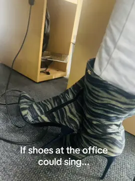 #AfricanMovies #officehumor #AfricanSports #shoeschallenge 