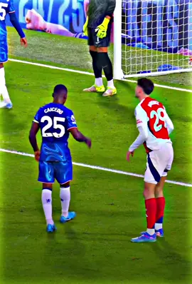 Best DM itl this season💙😍 #fyp #chelsea #chelseafc #foryou #PremierLeague #footballtiktok #viral #moisescaicedo 