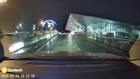 Sân Bay Vinh Về Đêm