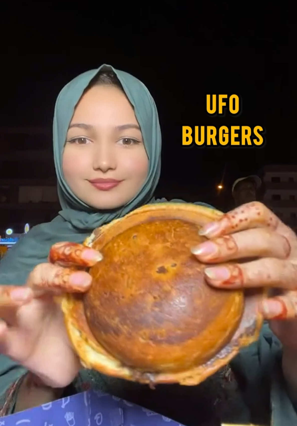 Karachi mai first time UFO burgers launch Hogye hain😍 go and try it guys. 📍creek walk DHA phase 8 Karachi. 📍Gulshan-e-iqbal block 4 sumaira square adjacent to delizia bakery. #foryou #foryoupage #food #foodtiktok #tiktok #viral #viraltiktok #goviral #goviraltiktok #trendingtiktok #fyp #barieid #repost #ufoburger #karachi 
