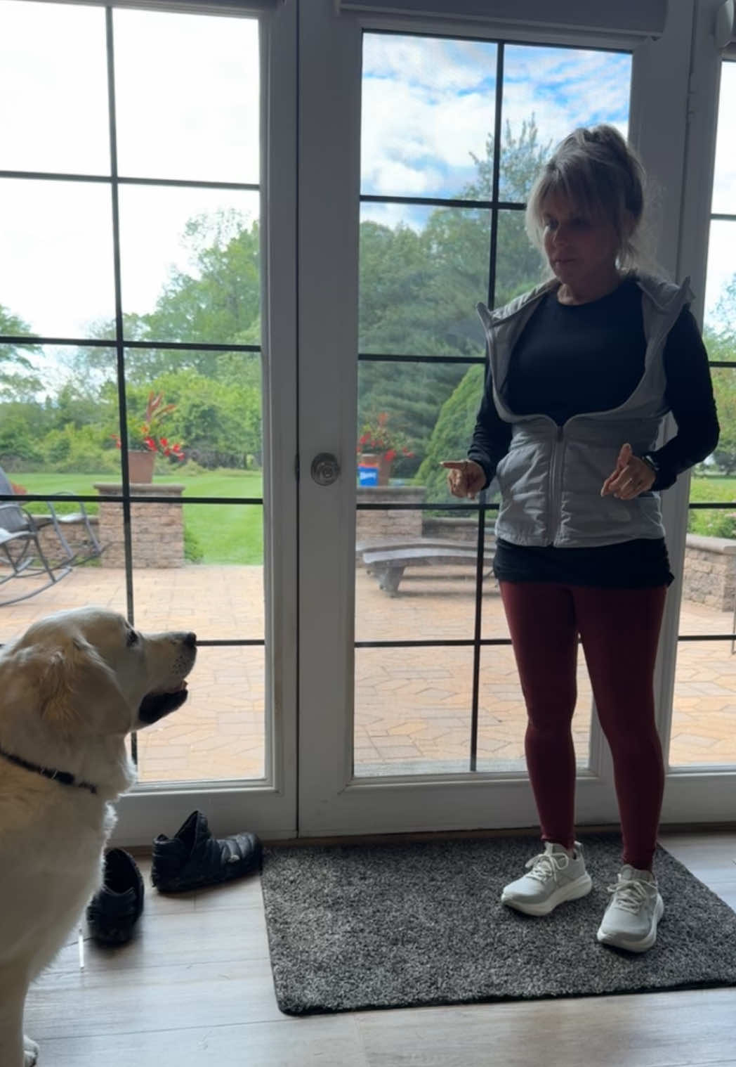 Can you tell who they listen to 🫡  #dog #dogsoftiktok #goldenretriever #capcut #tiktok #trending #trend #viral #duet #stitch #fy #fyp #fypシ #foryoupage 