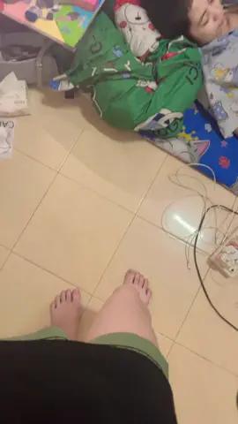 #เมื่อเพื่อนมานอนห้อง #และกูที่เป็นเจ้าของ 😆😆😆