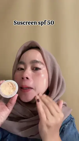 Sunscreen murah tapi hasilnya bkin glowing #suscreen #flekhitam #glowing #