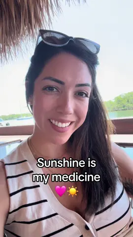 Getting my smile back 🩷 #sunshine #florida #singlemom #HealingJourney #healing #divorce 