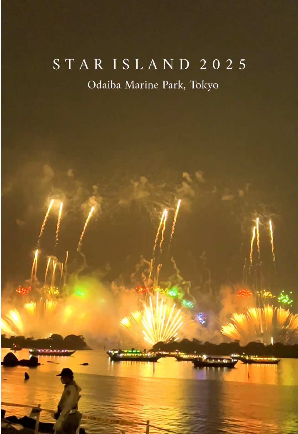 Star Island 2025 ⭐️ Day One is wrap, even the weather is not great tonight but still the show must go on 🎇🎆  📍Odaiba Marine Park 🇯🇵 follow for more “Japan Scenery” ⛩️ •••••••••••••••••••••••••••••••• 👋 From Japan to the World 🌎  🎬 Daily Dose of Japan 日本🇯🇵 🔍 TikTok:japanyasumi | Instagram: lostwithmarc [◉°] 🤳 iPhone 13 Pro 🎥  2025 年 •••••••••••••••••••••••••••••••• Follow Japan Yasumi for more weekend Travel Guide in Japan 🇯🇵❤️ #fypage #foryoupage #foryou #fypシ #fyp #viral #trending #tiktok #japan #japantravel #japan #花火大会 #花火 #japanhanabi #hanabi #starisland東京 #tokyo #japanfireworks 