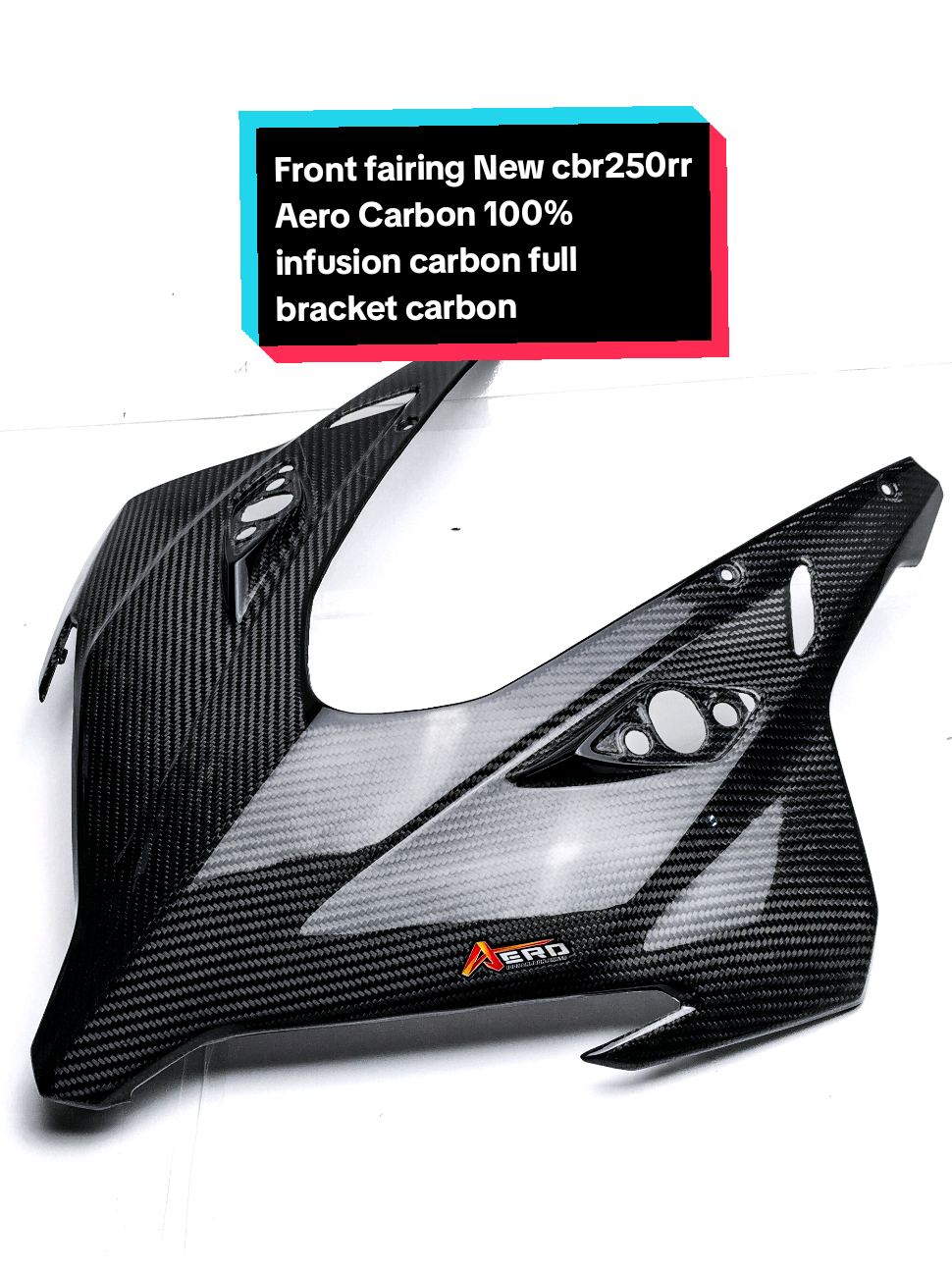 Brand New product !!  Front fairing New CBR250RR infusion carbon replacement part by aero carbon  - Komposisi full 100% carbon 3 layer  - 100% Full brackets carbon( 1st in Indonesia ) - Super light weight  - Super strong and good flexibility  Aero carbon 100% carbon parts Sesuai dengan jargonnya,semua line up produk aero carbon adalah 100% carbon.  Diproduksi menggunakan metode vacuumed resin transfer molding (resin infusion), dimana resin akan menyerap sempurna dan merata pada serat karbon sehingga menghasilkan kualitas part karbon yang kuat dan fleksibel namun sangat ringan, memiliki lekukan yang tegas, permukaan yang halus, detail dan presisi  Dengan adanya fitur full bracket carbon system, menjadikan aero carbon sebagai brand part carbon pertama di indonesia yang sudah mengaplikasikan fitur full bracket system yang juga terbuat dari carbon, dengan fitur bracket yang terbuat dari carbon akan menambahkan kekuatan dari bracket agar tidak mudah patah dan tentunya semakin ringan. Aero Carbon  100% Carbon parts Wa : 0857 1886 2265 Lokasi : karawang timur #cbr250rr #newcbr250rr #cbr250rrindonesia #honda #hrc #realcarbon #carboninfusion #infusioncarbon #carbonfiber #cbr250rrfans #gudangcbr