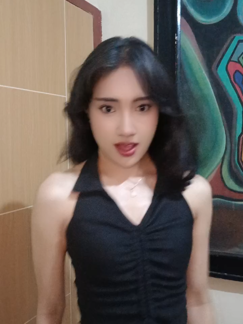 lagi kecintaan bgt sama lagu ini😍 #nona #shoot 