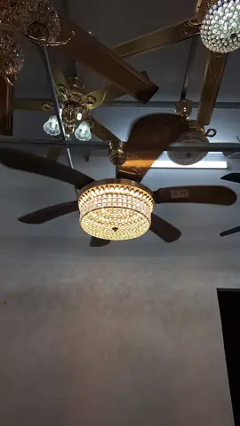quạt trần 6 cánh pha Lê chuyên lắp phòng khách khách#quattran #xuhuongtiktok 