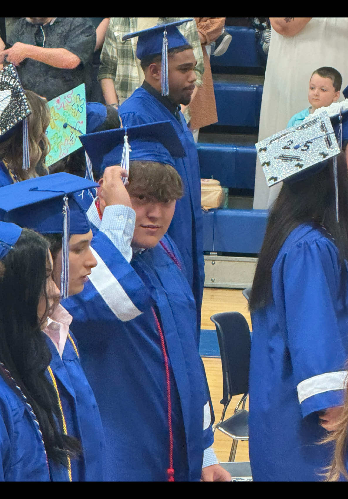 He did it! 💙🐾👨‍🎓🐾💙 so proud of our grad. We can’t wait to see what you do next! #boymom #grad #graduation #bulldogs #schoolsout #timeforyournextadventure #proudparents 
