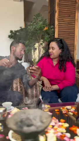@ዮሐንስ ሽፈራው :-ብጉር;የብጉር ጠባሳ; ማድያት; የፊት ድርቀት: የፊት መሸብሸብ;ፎሮፎር ;ሽበት; የፀጉር መነቃቀል ለምትቸገሩ…ተፈጥሮ መልስ አላት🙏 ዜሮዘጠኝ-አስራአንድ-ዜሮዜሮ-ሀያሁለት-ሀምሳሶስት☎️📞