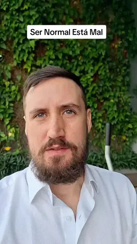 Ser Normal Está Mal. Vivimos en un mundo donde lo que está mal se ha normalizado. El mundo cambio, lo normal hoy en día no es deseable ni algo de lo que estar orgulloso. Ya no vivimos en el mundo de nuestros ancestros. ¡Es hora de decir basta! Ser bueno no significa evitar hacer el mal, ser bueno significa luchar contra el. #npc #normal #vicio #placer #filosofiadevida