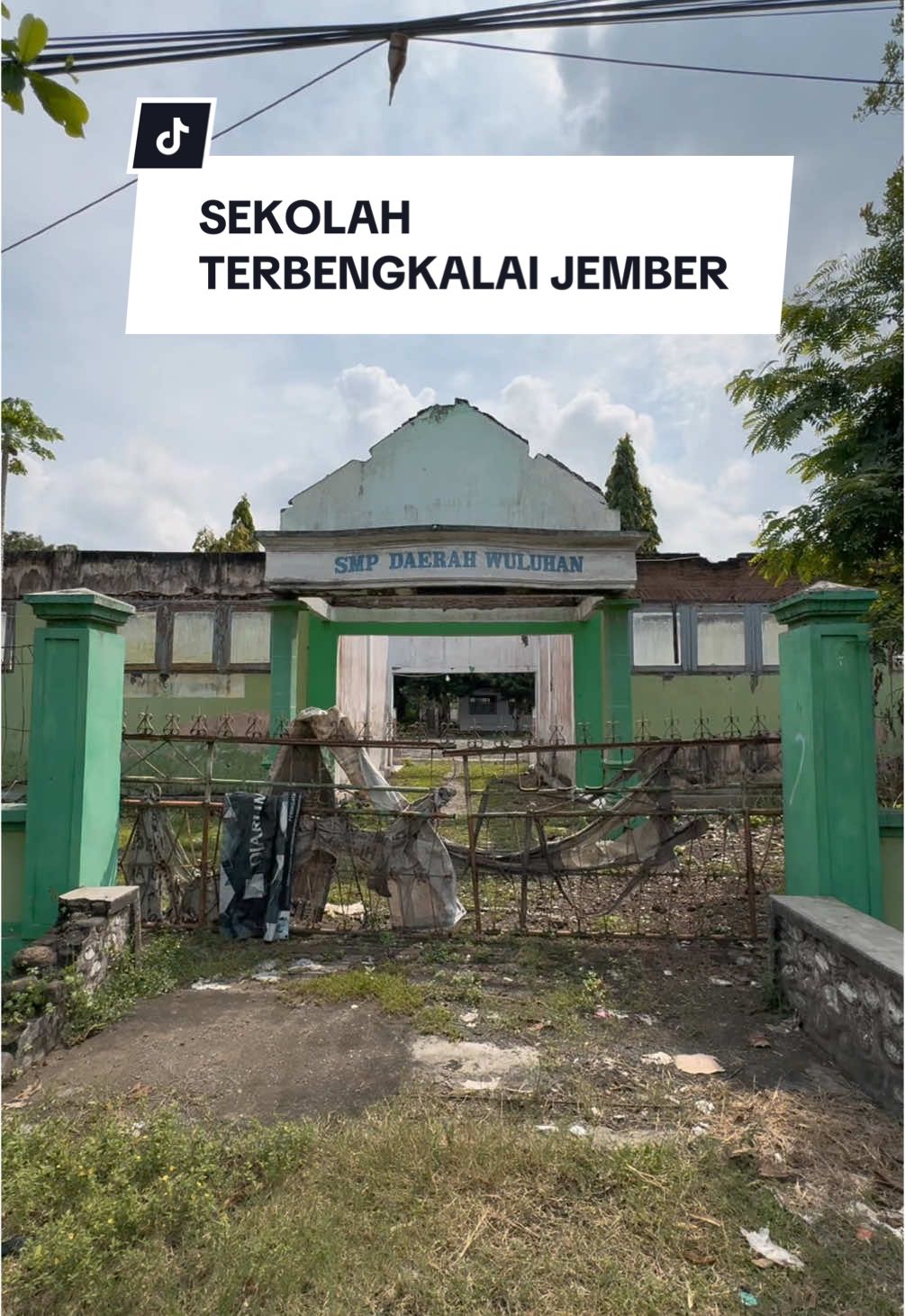 explore sekolah terbengkalai, jember jawa timur #Vlog #explore #jawatimur 
