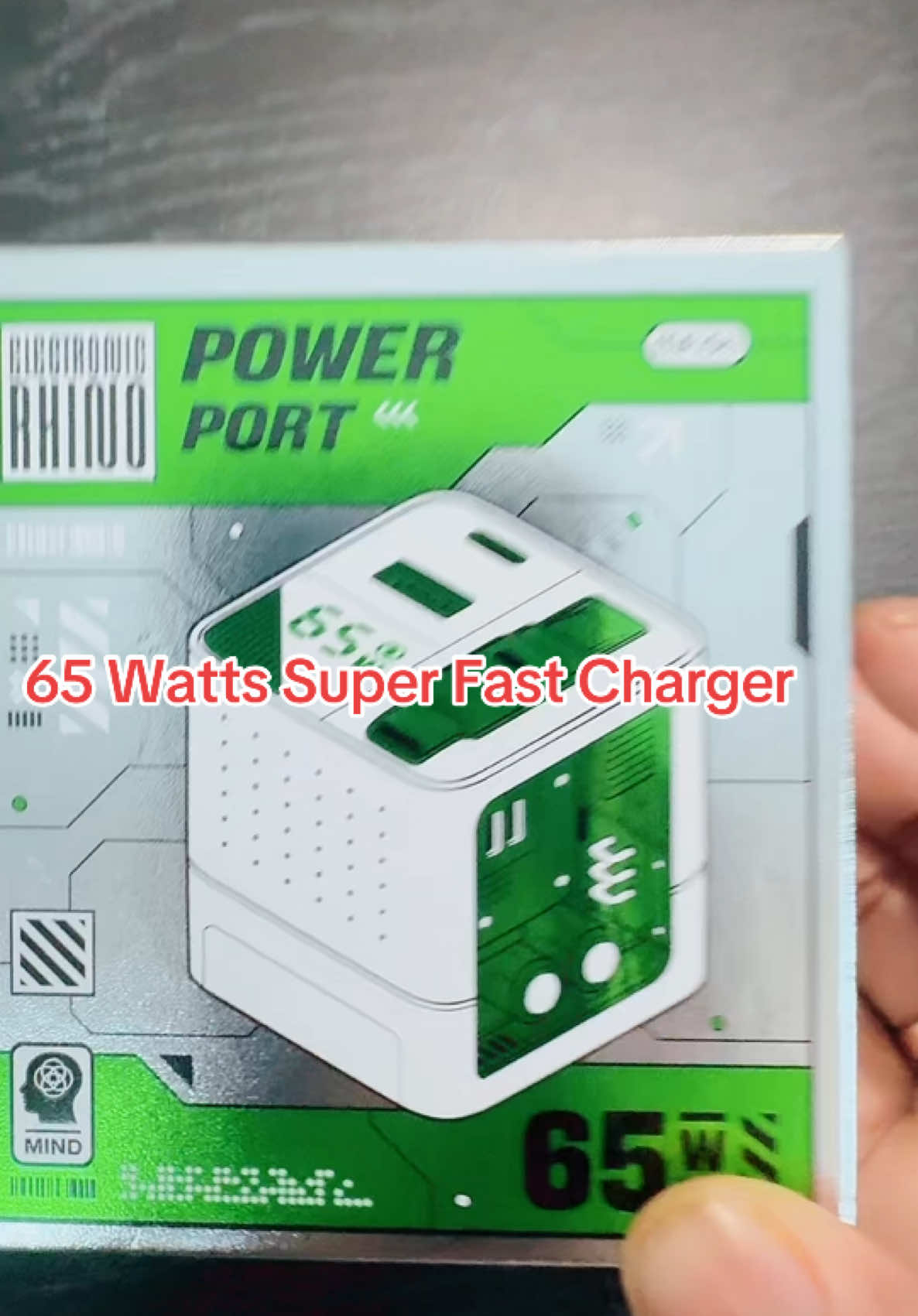 Wow this 65 watts super fast charger is amazing and works really great and supports IPhone and Android devices from mFish #charger #iphone #android #65wattcharger #mfishtech #mfish #electronics #smartdevices #viralditiktok 