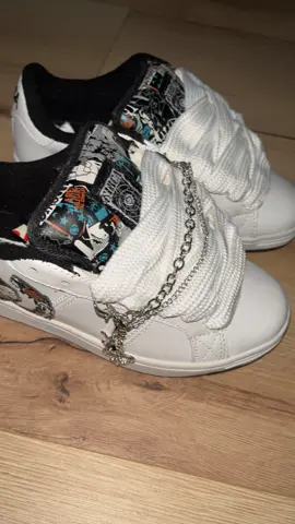 insta tr1bal.shop #chunkyshoes #2000s #sk8 #circa 