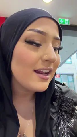 😋😋 #kesfet #zeyno #hijabi #deutschland #goviral #fürdich #fyp 