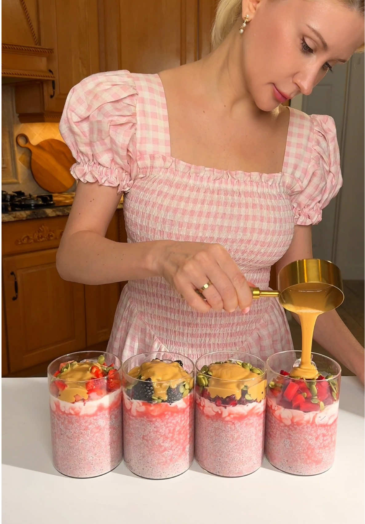 Sugar Craving Chia Jars (Dairy-Free | Refined Sugar-Free | 560 Cal) Prevents snacking, supports weight loss, and keeps your skin glowing This is what I eat to stay at 110 lbs after having two kids. It’s filling, naturally sweet, and helps me avoid mindless snacking—especially during stressful or busy mornings. I make 4 jars at once, so breakfast is ready and I don’t have to think. 🛒 Ingredients (per jar):  • ¼ cup chia seeds – 180 cal  • 1 cup unsweetened almond milk – 30 cal  • ¼ cup blended strawberries – 15 cal  • ½ cup refined sugar-free coconut yogurt – 100 cal (avg)  • ½ cup fruit of choice:    – Strawberries – 20 cal    – Blackberries – 30 cal    – Pomegranate – 35 cal    – Plum – 35 cal  • 1 tbsp pumpkin seeds – 50 cal  • 1½ tbsp peanut butter – 150 cal Total per jar: ~560 calories — 👩‍🍳 Instructions:  1️⃣ Stir chia seeds and almond milk in each jar. Let sit 10–15 min to thicken.  2️⃣ Blend strawberries and mix into chia base.  3️⃣ Add yogurt.  4️⃣ Top with one fruit per jar.  5️⃣ Add pumpkin seeds and peanut butter on top. ✨ Why This Works for Weight Management: 	•	Fights cravings with protein, fat, and fiber 	•	Keeps you full for 4–5 hours = no snacking 	•	Naturally sweet = no refined sugar crash 	•	Supports hormone health and skin clarity ✅ Storage Tips: 	•	Store in fridge up to 4 days 	•	Stir before eating or enjoy layered 	•	To reduce calories: use 3 tbsp chia + 1 tbsp peanut butter (~420 cal) #weightlossbreakfast #chiamealprep #sugarcravingsolution #refinedsugarfree #glowingskinrecipes #dairyfreebreakfast #highfibermeals #plantbasedfuel #healthymealprep #cleanweightloss