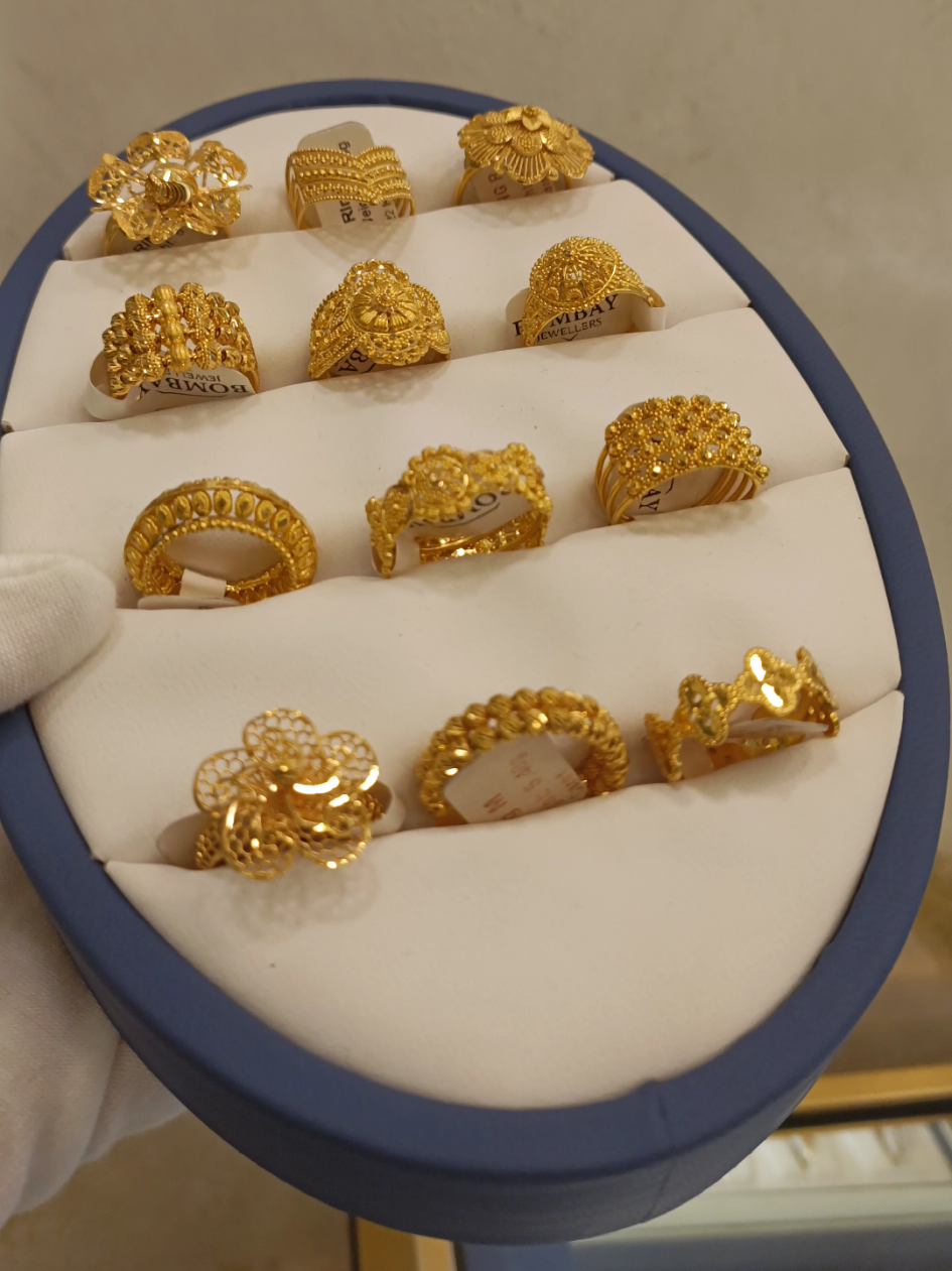 Statement rings 🤩 One of these is sure to turn heads 😉 #fyp #gold #trend #viral #22k #trending #londonjewellery 