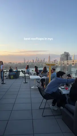 Here are some of the best rooftops you should check out in New York City #newyorkcity #rooftop #nyc #nyclife #newyorker 