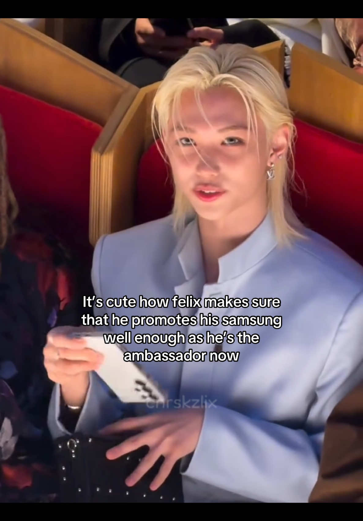Marketing done right by FELIX! #straykids #스트레이키즈 #straykidsedit #felix #yongbok #felixsamsung 