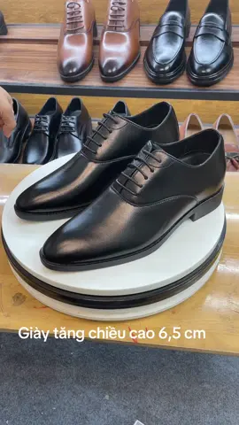 Có hơn 3 trăm 1 đôi giày da bò tăng cao rẻ nhỉ #giaytangchieucaonam #xuhuong 