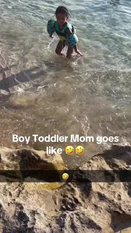 #toddlermom #toddlertiktok #beachvibes 🐠🩵