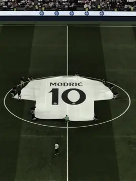 l.modric last mach..❤️‍🩹🥺#l.mudrich #foyoupage #critionoronaldo #realmadrid #villa #🤍😭 