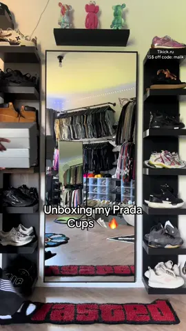 @Officialtikck | 15$ off code: malik #fyp #sneakers #shoes #kicks #sneakerhead #sneakersaddict #sneakertok #unbox #unboxing #unboxingvideo #unboxingshoes #prada #pradacup #pradaamericascup #fashion #fashiontiktok #streetwear #viralvideos #foryou 