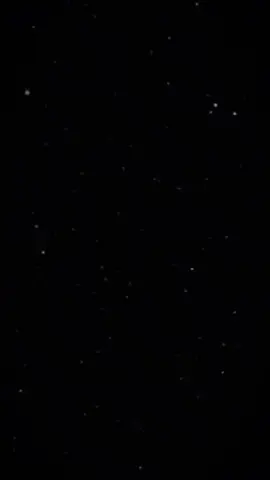 Đừng để ý 2 người ở phía sau nha ..#CapCut #trending #follow #fyp #xuhuong #tiktok 