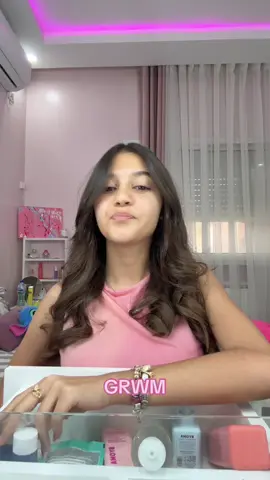 #explore #fyp #videoviral #trendingvideo #first #grwm #pink #parfumereccomended #makeup #skincare 